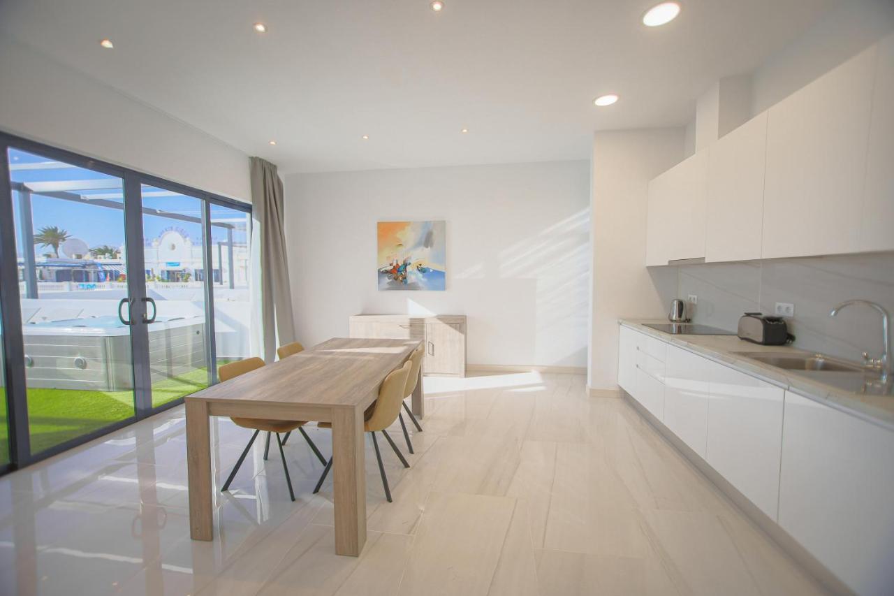 Atlantico Plaza Suite 6A - 2 Beds - 2 Baths Puerto del Carmen  Eksteriør billede